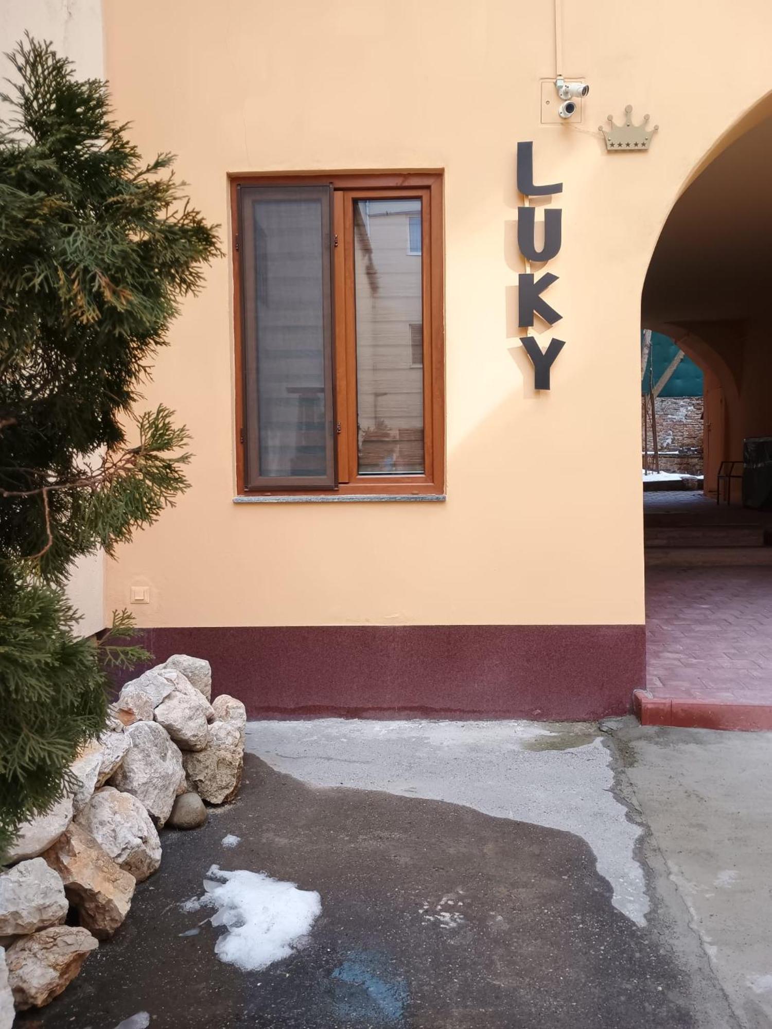 Luky 12 Lejlighed Braşov Eksteriør billede