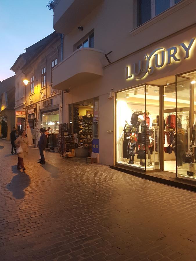 Luky 12 Lejlighed Braşov Eksteriør billede